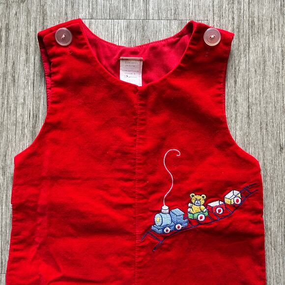 Vintage Red 100% Cotton Velvet Embroidered Bear Train Romper Size 24 Months - Picture 2 of 9
